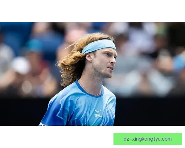卢布列夫成功晋级澳网男单32强