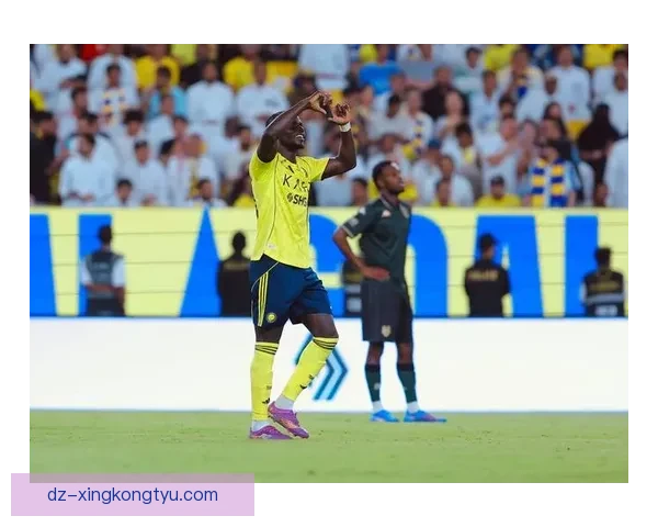 C罗回归首战破门利雅得胜利赢